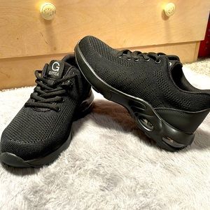 Guyisa steel toe shoes size 8 1/2 women